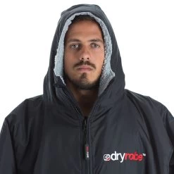Dryrobe Advance Short Sleeve -Professional surf equipment store dryrobe ss hood black grey