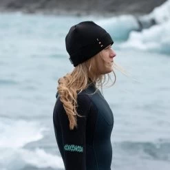 Ion Neo Grace Beanie -Professional surf equipment store ion neo grace beanie action